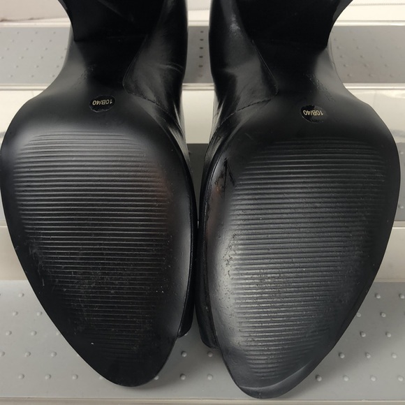 BCBG Girls Lucite Heel Peep Toe Black Shoes size 10 - Picture 8 of 16